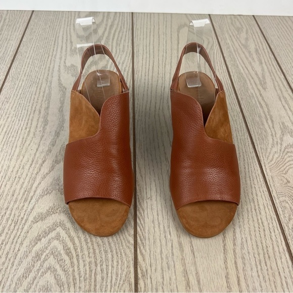 Gentle Souls Women's Charlene Hooded Slingback Sandals 7M Cognac Leather $199 - Picture 2 of 9